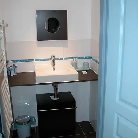 ベッド・アンド・ブレックファスト Au Mas Des Calmettes 4*