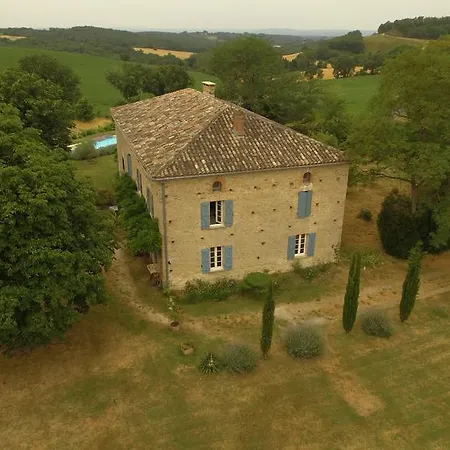 Au Mas Des Calmettes ベッド・アンド・ブレックファスト 4*